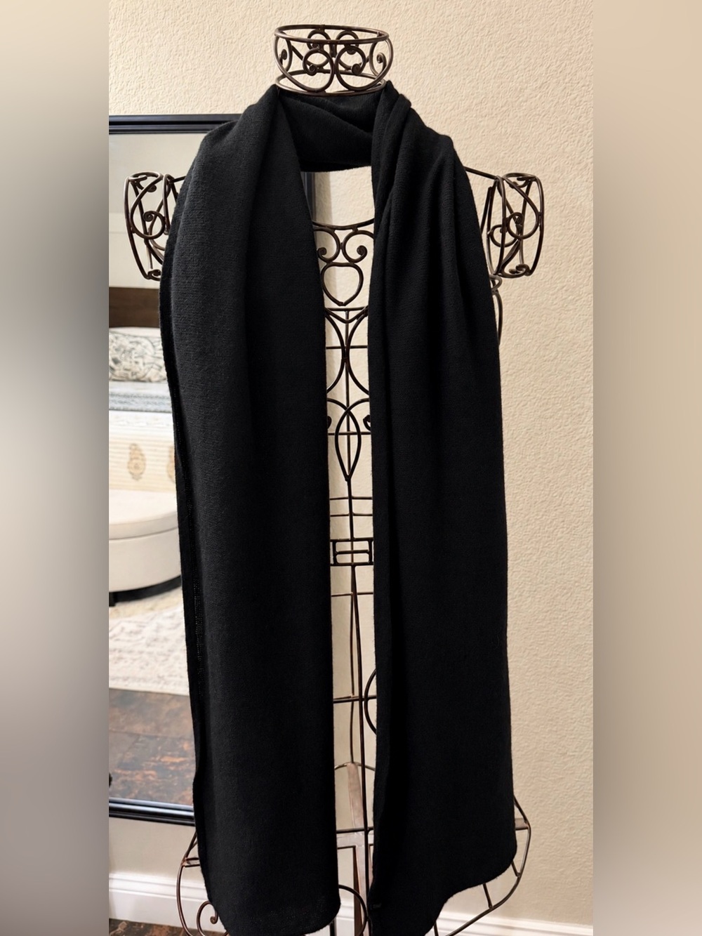 Black 100% Cashmere Scarf – 20” x 80”